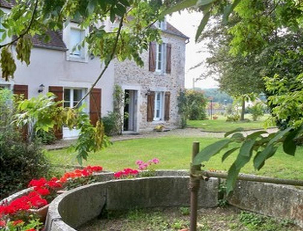La Roulotte De Pommette Et Billy Bed and Breakfast La Hoguette Εξωτερικό φωτογραφία