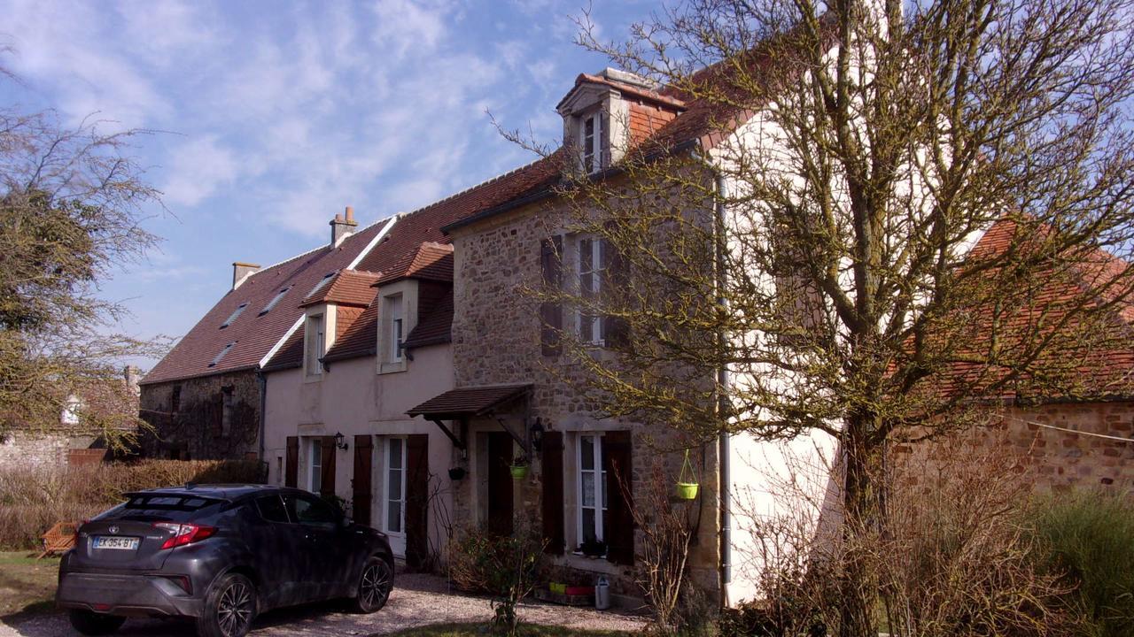 La Roulotte De Pommette Et Billy Bed and Breakfast La Hoguette Εξωτερικό φωτογραφία